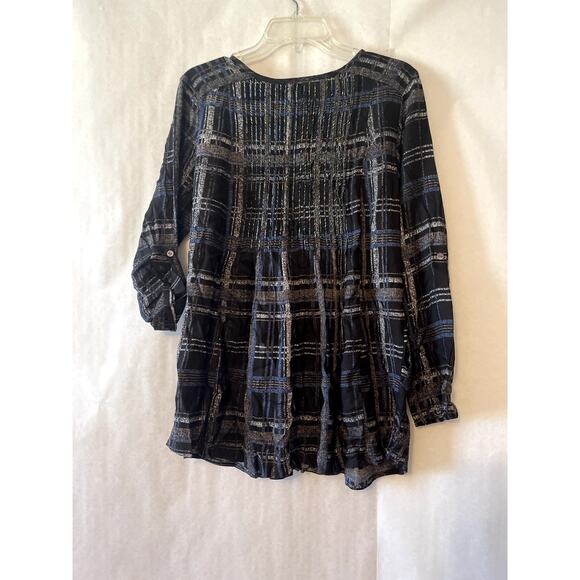 Soft Surroundings Black Iridescent Beaded Button Front Tunic Top Womens Medium - Picture 2 of 7